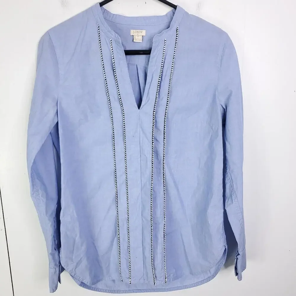 J Crew Top Womens XS Popover Y Neck Pintuck Light Blue Cotton Rounded Hem Preppy